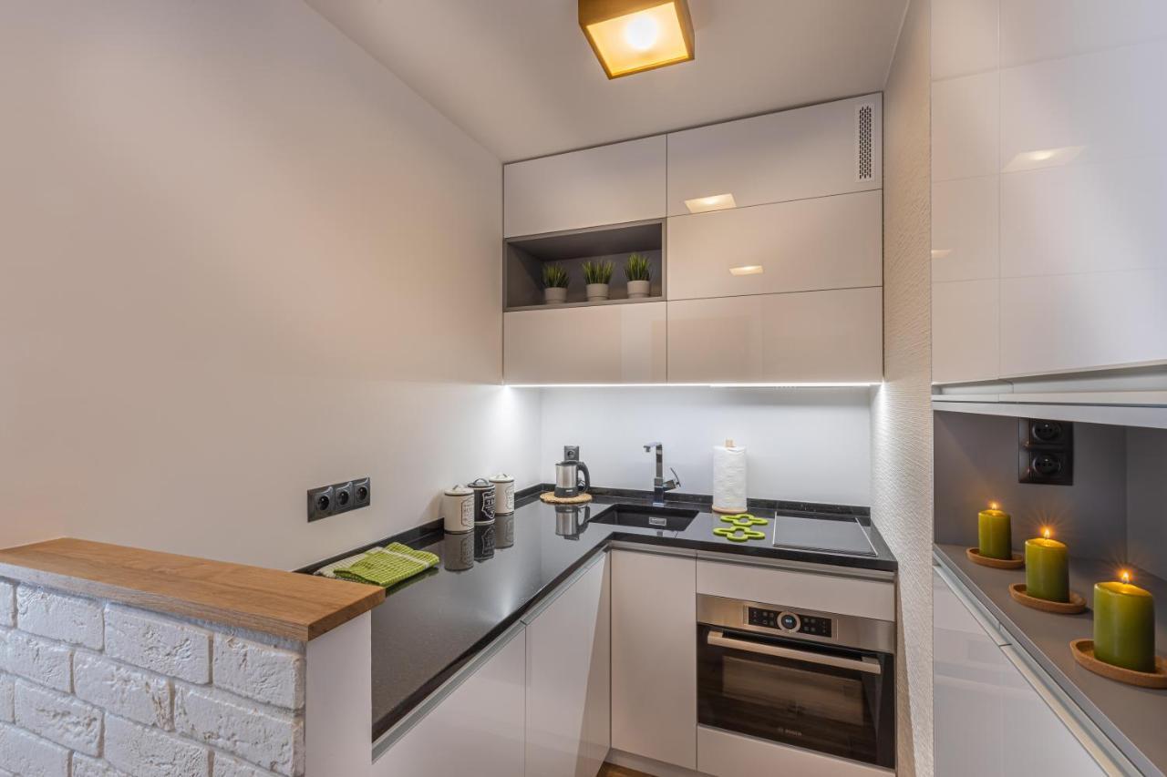 Apartment Strict Warsaw Center - Metro,Free Parking Dış mekan fotoğraf